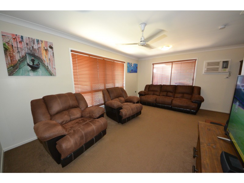 10 Lamb Ave, Gracemere QLD 4702