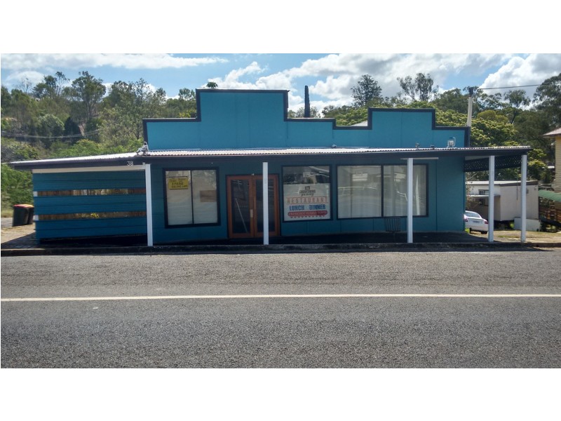 38 Central St, Mount Morgan QLD 4714