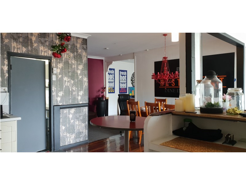 38 Central St, Mount Morgan QLD 4714