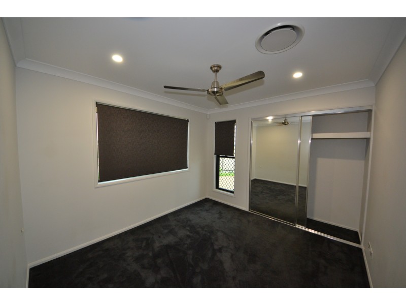 12 Anna Meares Ave, Gracemere QLD 4702