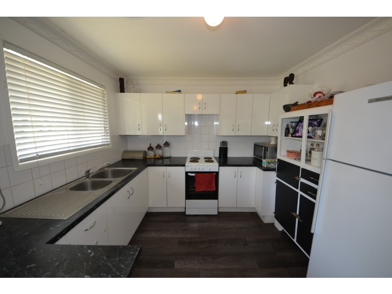 29 NEERKOL Street, Kabra QLD 4702