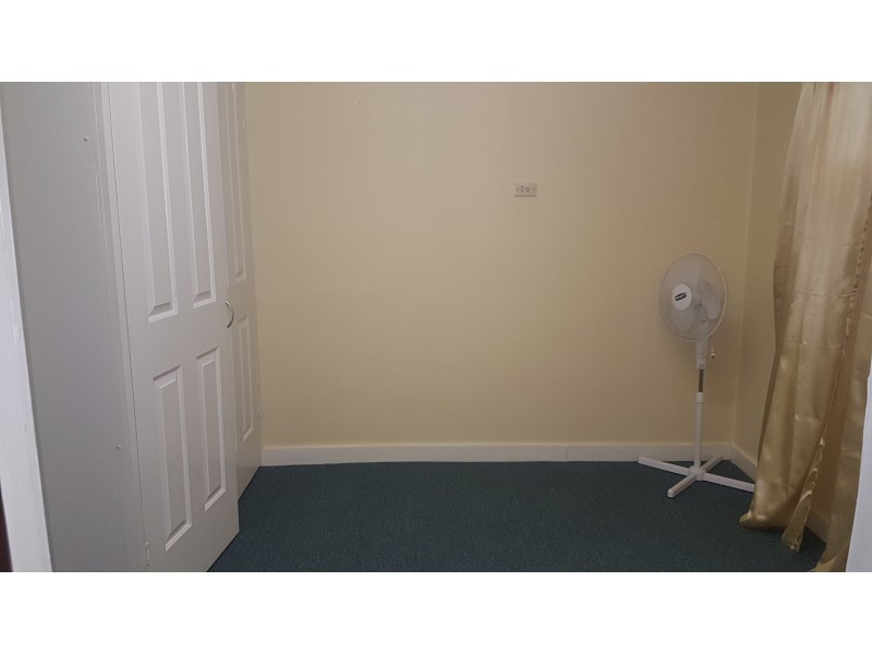 28 West St, Mount Morgan QLD 4714