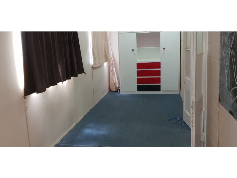 72 Darcy St, Mount Morgan QLD 4714