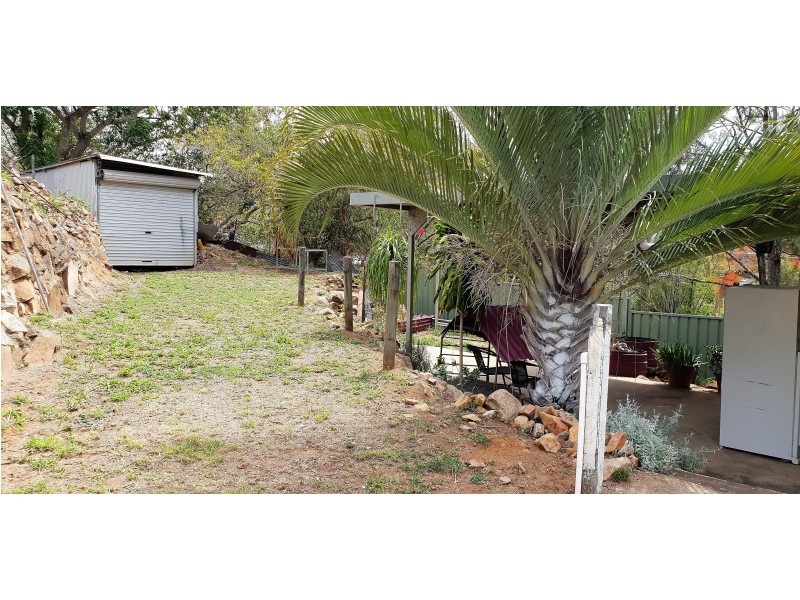 72 Darcy St, Mount Morgan QLD 4714