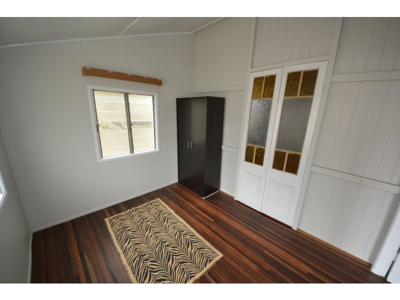 6 North St, Mount Morgan QLD 4714