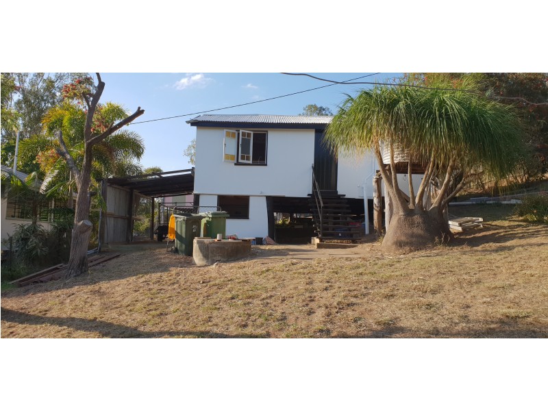 6 North St, Mount Morgan QLD 4714