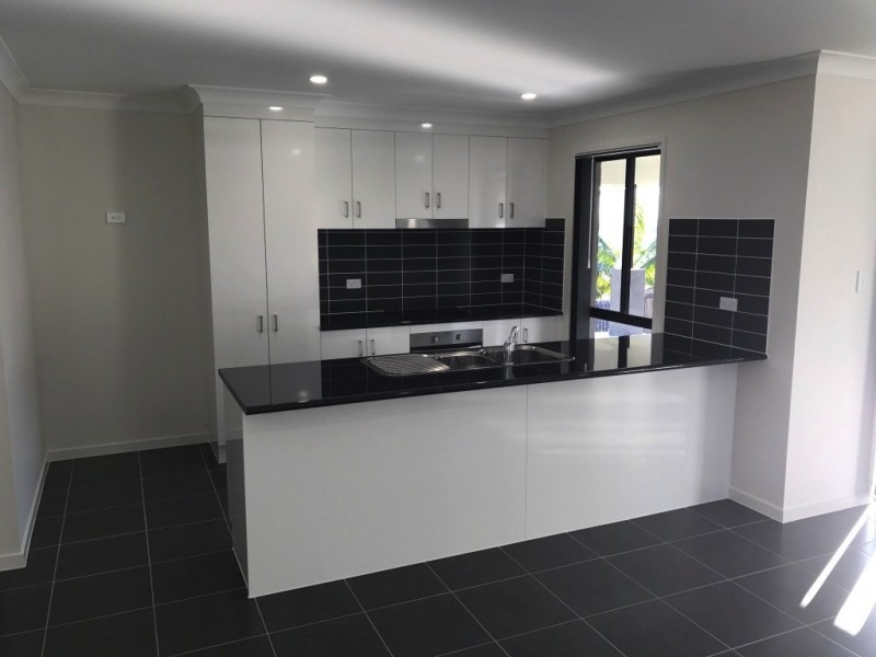 14 Govind Ct, Gracemere QLD 4702