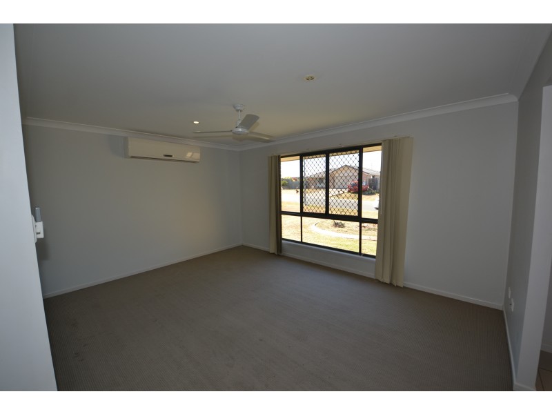 4 Justin St, Gracemere QLD 4702