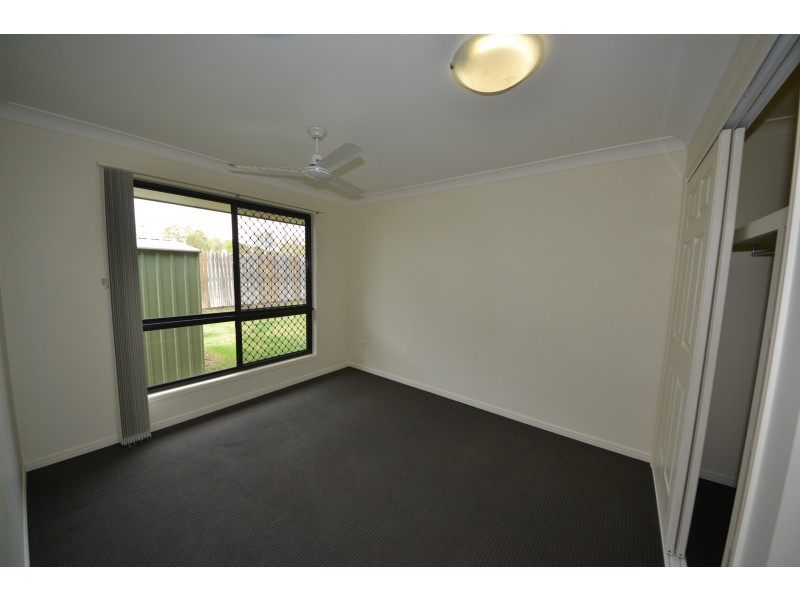 1 Wara Pl, Gracemere QLD 4702