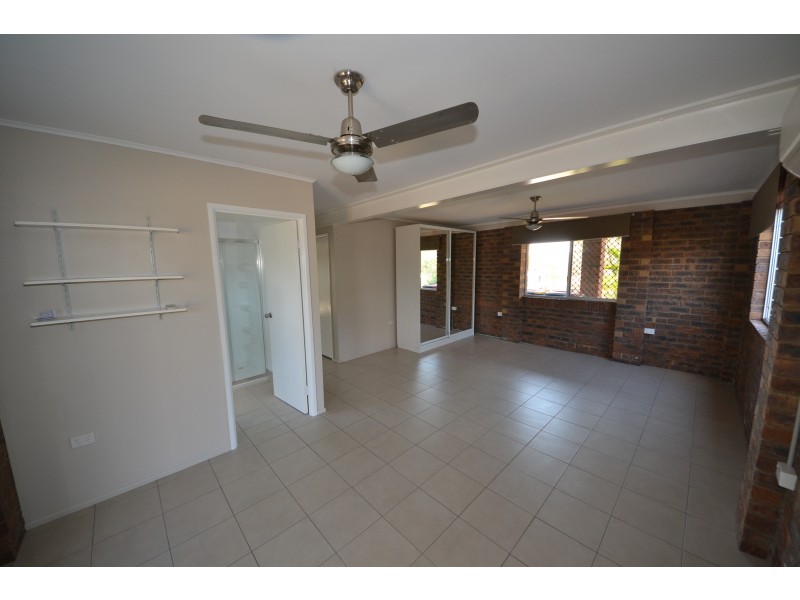 19 Reservoir Street, Gracemere QLD 4702