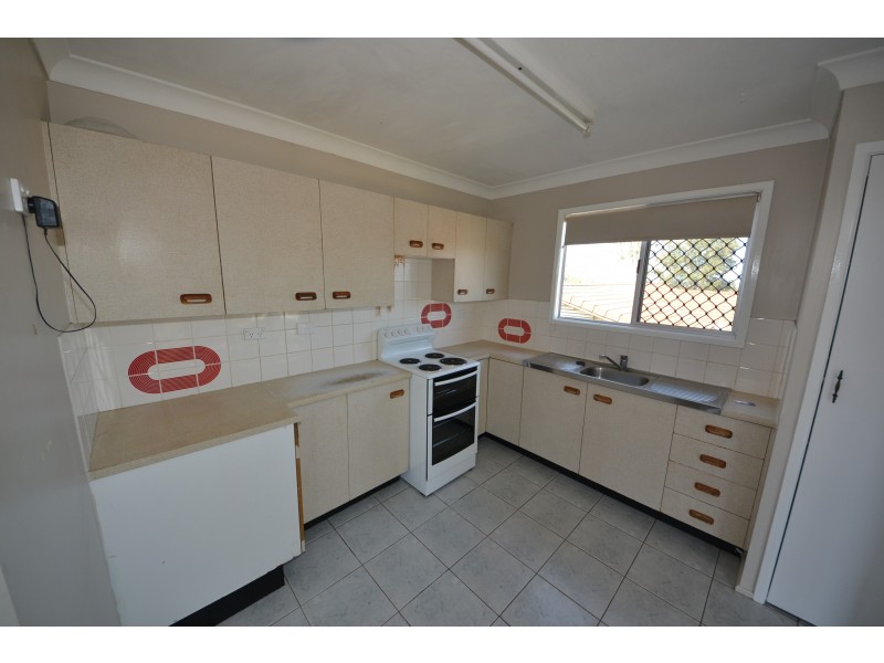 19 Reservoir Street, Gracemere QLD 4702