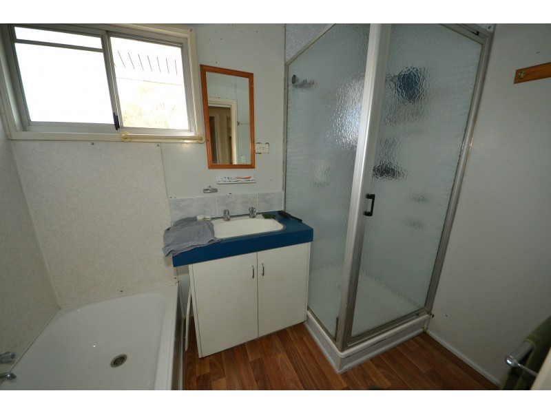 50487 Burnett Hwy, Mount Morgan QLD 4714