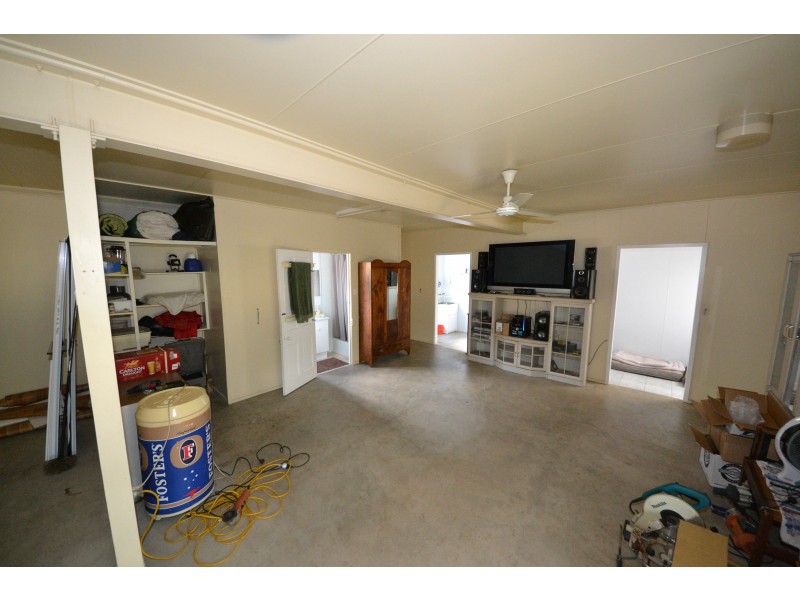 50487 Burnett Hwy, Mount Morgan QLD 4714