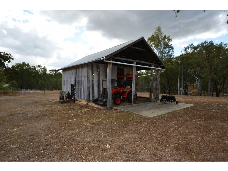 50487 Burnett Hwy, Mount Morgan QLD 4714