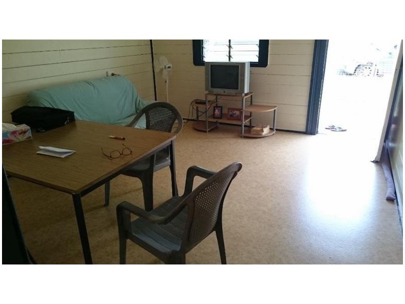 133 East St, Mount Morgan QLD 4714