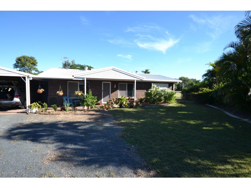 6 Deakin Cl, Gracemere QLD 4702