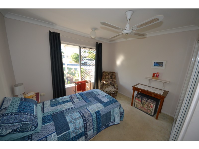 6 Deakin Cl, Gracemere QLD 4702