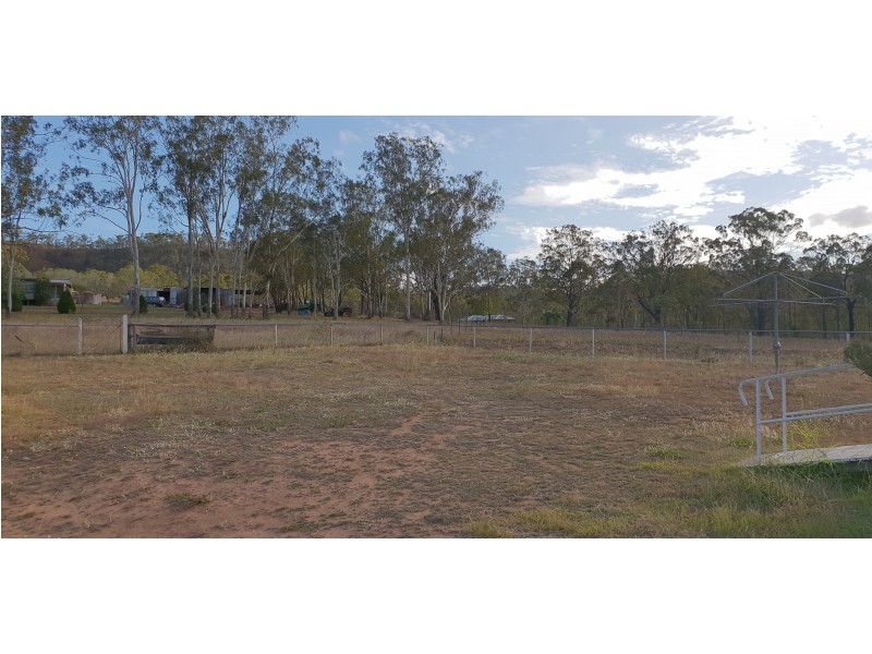 2 Callaghan Lane, Horse Creek QLD 4714