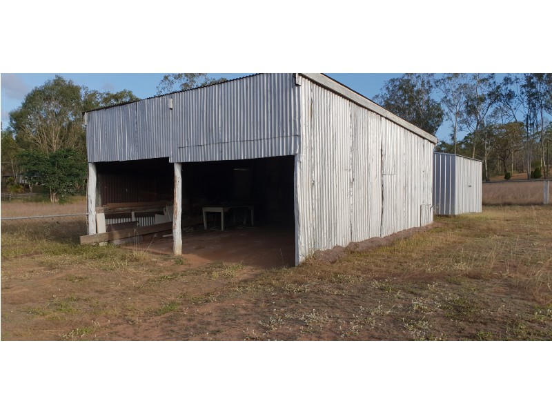 2 Callaghan Lane, Horse Creek QLD 4714