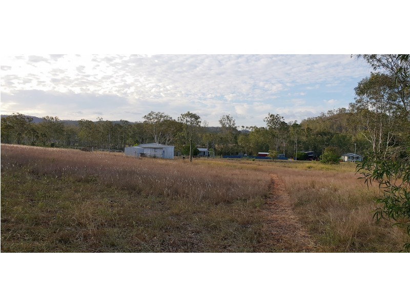 2 Callaghan Lane, Horse Creek QLD 4714
