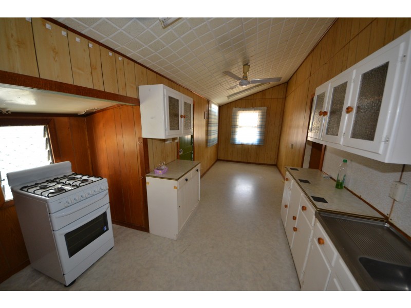 101 Morgan St, Mount Morgan QLD 4714