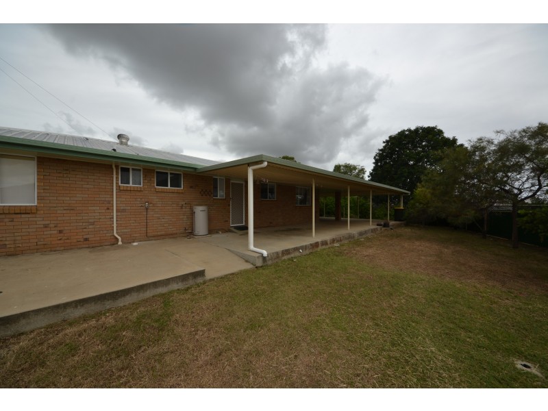 5 Milne Pl, Gracemere QLD 4702