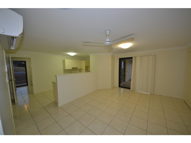 33 Leichhardt Dr, Gracemere QLD 4702