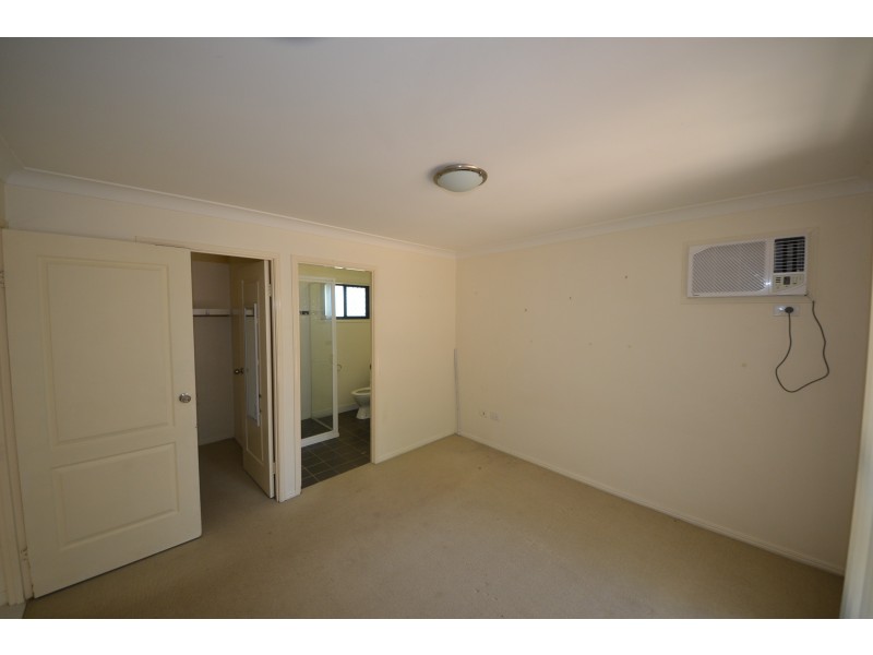 31 Seonaid Pl, Gracemere QLD 4702