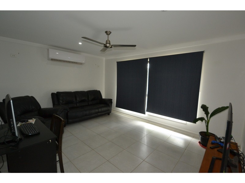 14 Premier Ct, Gracemere QLD 4702