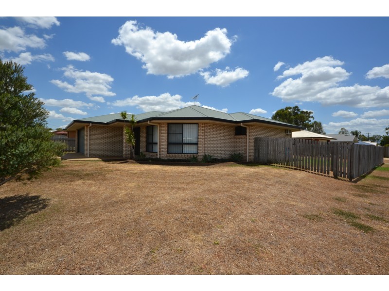 2 Isabel Ct, Gracemere QLD 4702