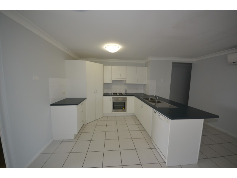 2 Isabel Ct, Gracemere QLD 4702