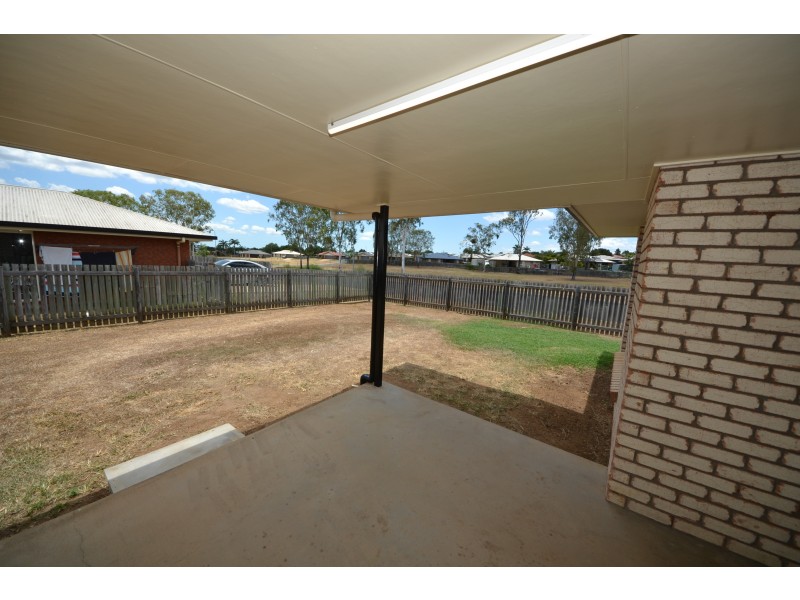 2 Isabel Ct, Gracemere QLD 4702