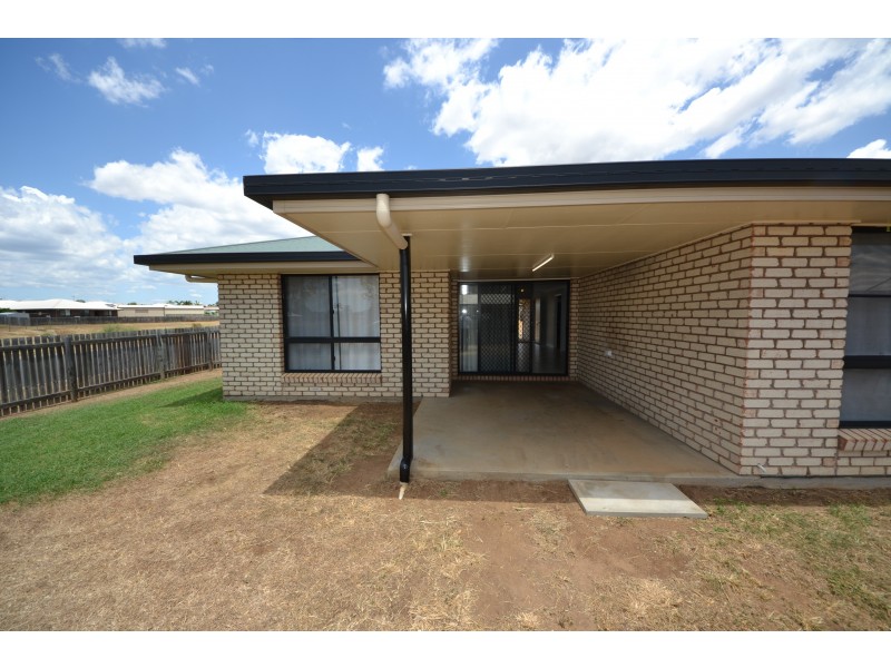 2 Isabel Ct, Gracemere QLD 4702