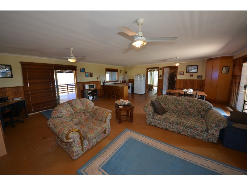 25 Schnapper Dr, Stanage QLD 4702