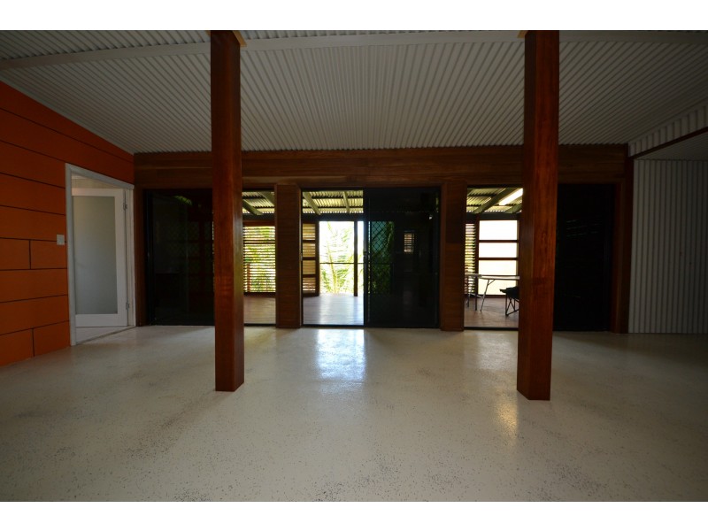 25 Schnapper Dr, Stanage QLD 4702