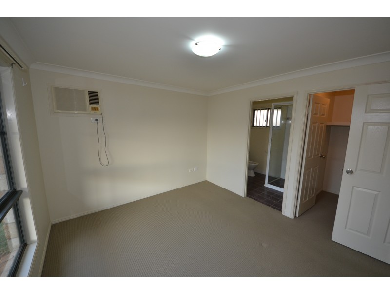 20 Seonaid Pl, Gracemere QLD 4702