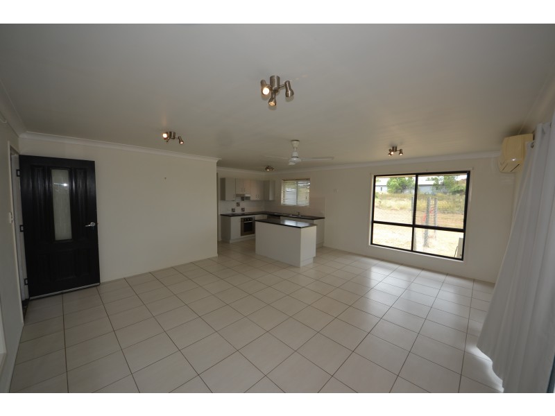 111 Washpool Rd, Gracemere QLD 4702