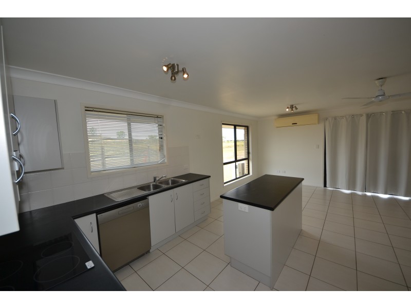 111 Washpool Rd, Gracemere QLD 4702