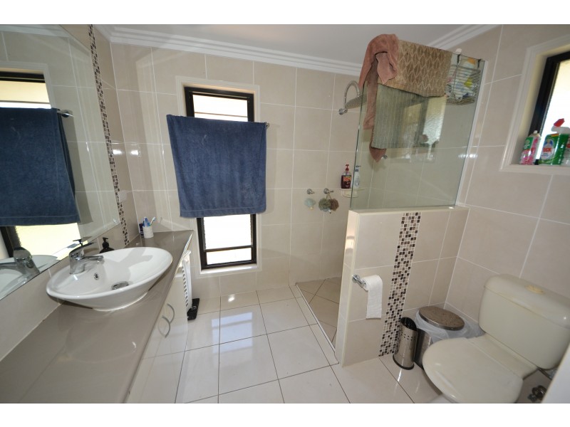 257 Stanwell-waroula Rd, Stanwell QLD 4702