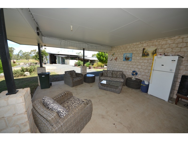 257 Stanwell-waroula Rd, Stanwell QLD 4702