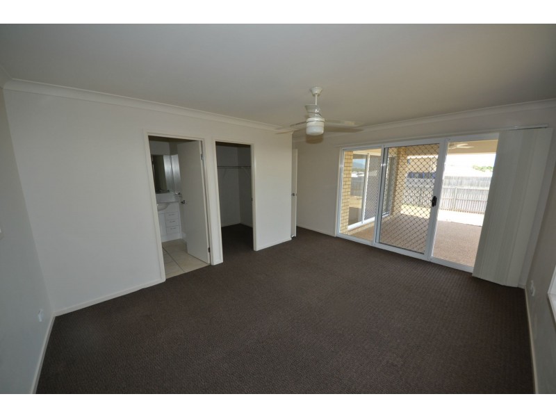 29 Tawarra Crescent, Gracemere QLD 4702