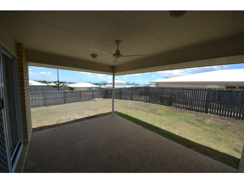29 Tawarra Crescent, Gracemere QLD 4702