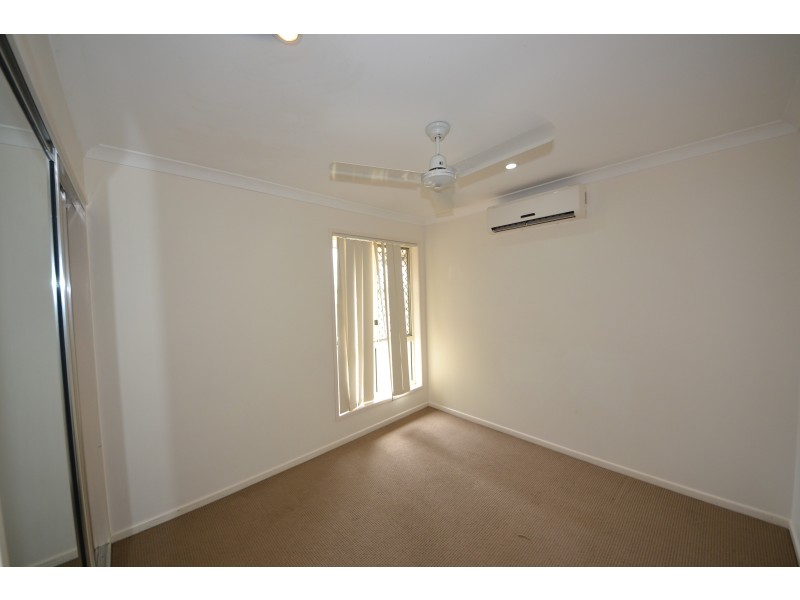 11 Kerrie Meares Cres, Gracemere QLD 4702