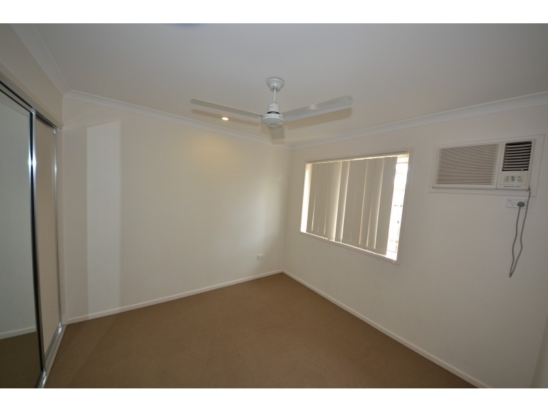 11 Kerrie Meares Cres, Gracemere QLD 4702