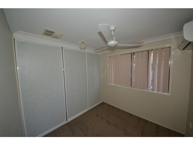 8 Lamb Avenue, Gracemere QLD 4702