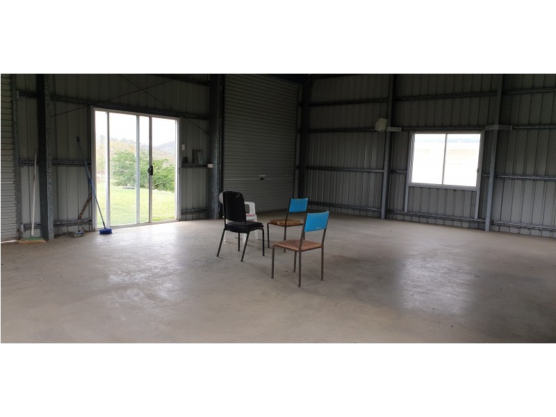 12 Crown St, Mount Morgan QLD 4714
