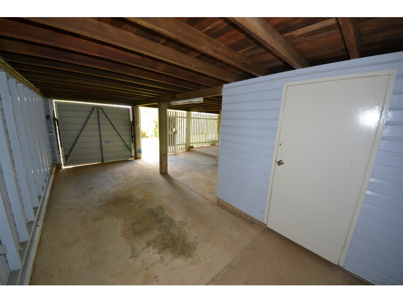 10 Sheil Cres, Mount Morgan QLD 4714