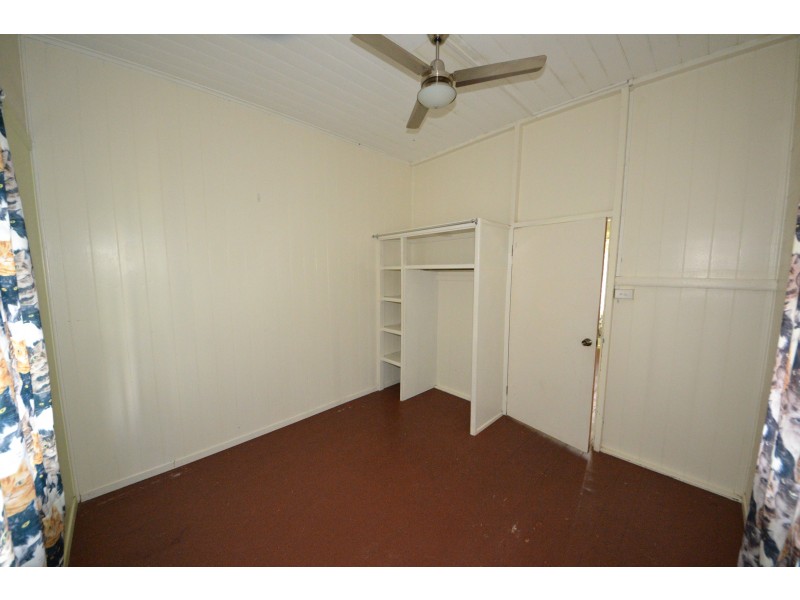 1 Meinberg St, Mount Morgan QLD 4714