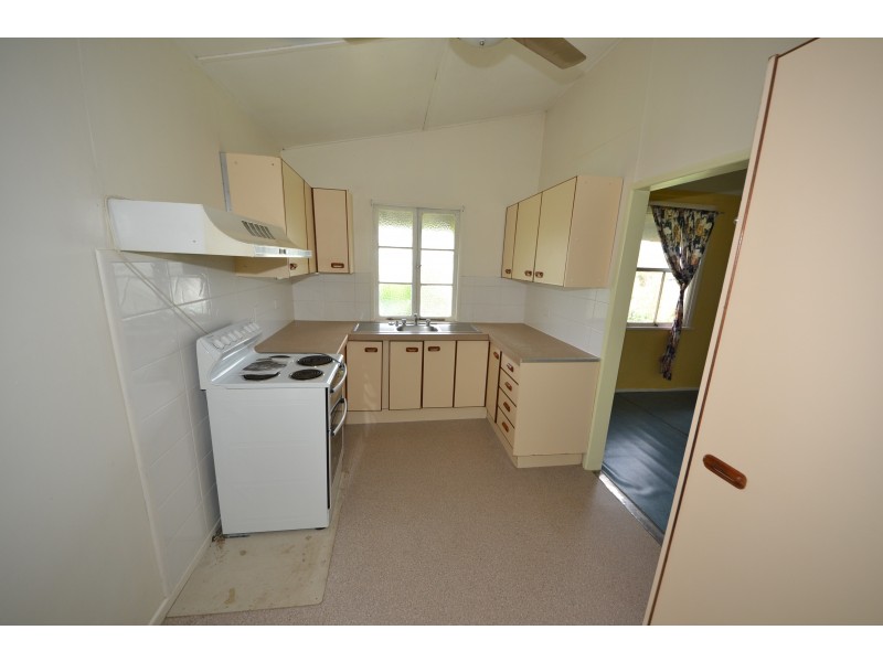1 Meinberg St, Mount Morgan QLD 4714