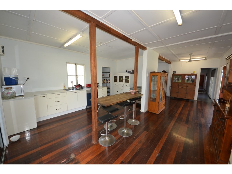 3 Calliungal La Calliungal Rd, Baree QLD 4714